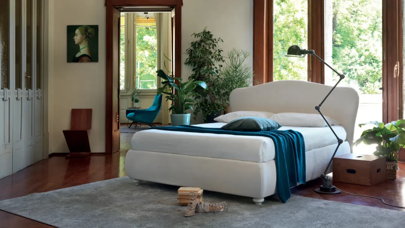 Letto con testiera sagomata e box contenitore Camilla di Ergogreen