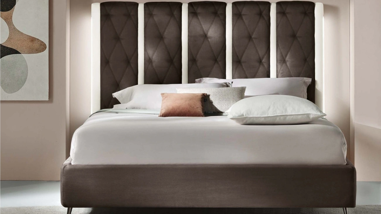 Letto con box contenitore Cecilia di Susan imbottiti
