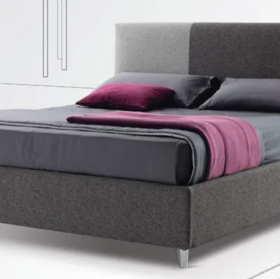 Letto con testiera in tessuto Edda di Stilfar Italia