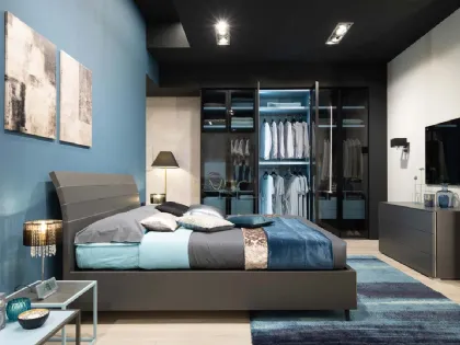Letto in laccato grafite con testiera MC039 di Moretti Compact