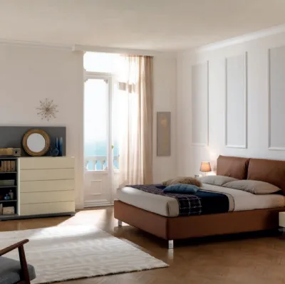 Letto in ecopelle con testiera imbottita NC109 di Moretti Compact