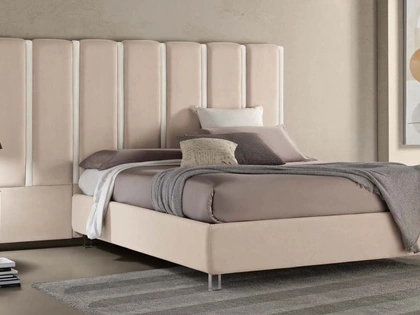 Letto in tessuto Sound di Susan imbottiti