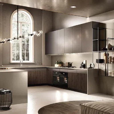 Cucina Moderna con penisola Natural finitura Rovere Brown e laccato metallizzato Zinco di Moretti Cucine